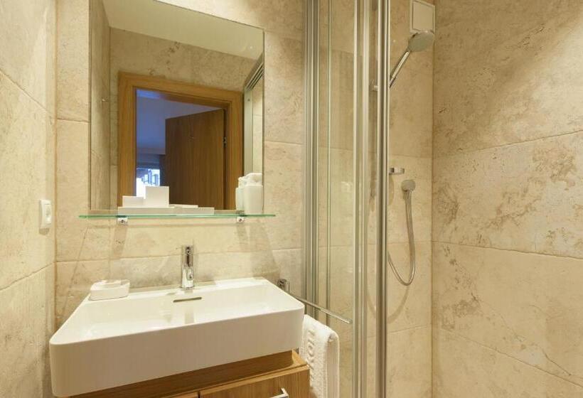 Люкс Повышенной Комфортности, Pfefferkorn S