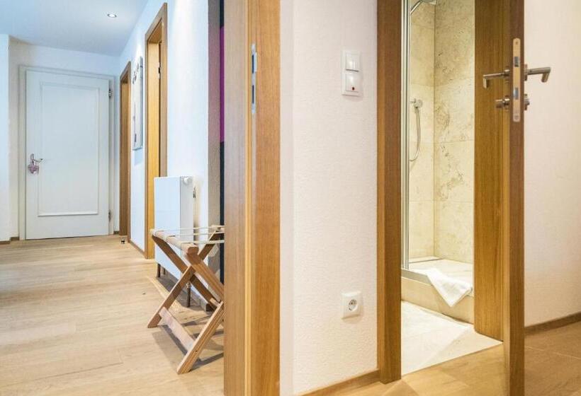 Люкс Повышенной Комфортности, Pfefferkorn S