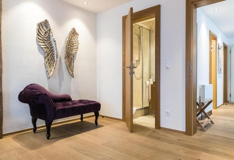 Люкс Повышенной Комфортности, Pfefferkorn S