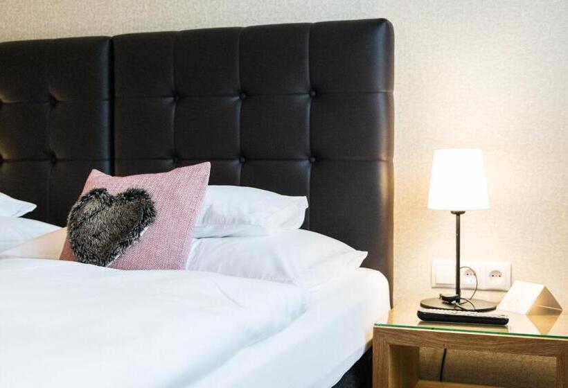 Люкс Вид на Горы, Pfefferkorn S