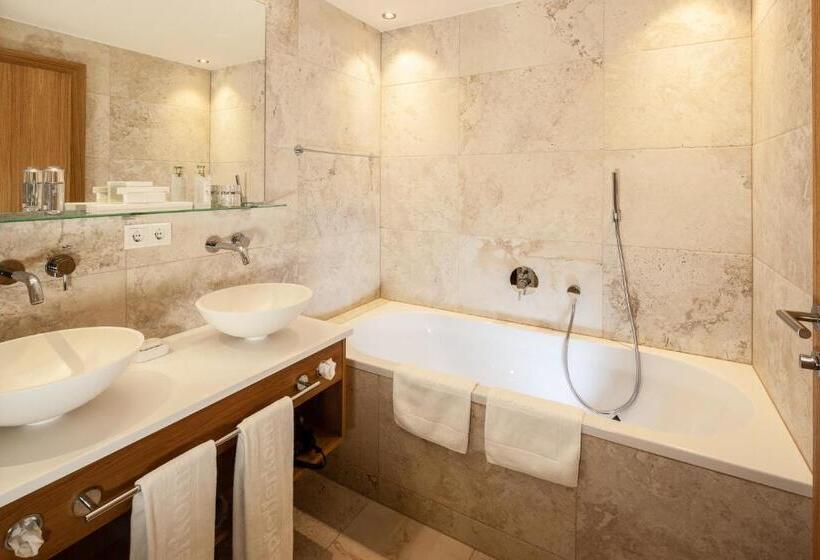 Люкс Вид на Горы, Pfefferkorn S