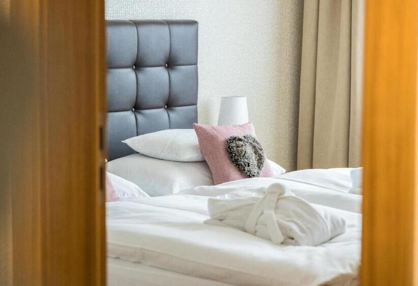 Люкс Вид на Горы, Pfefferkorn S