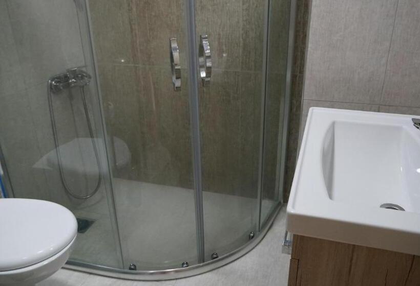 اتاق استاندارد سه نفره, Bülent Kocabaş Selinus Beach Club