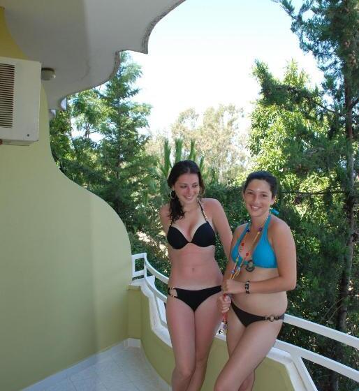 سوییت, Bülent Kocabaş Selinus Beach Club