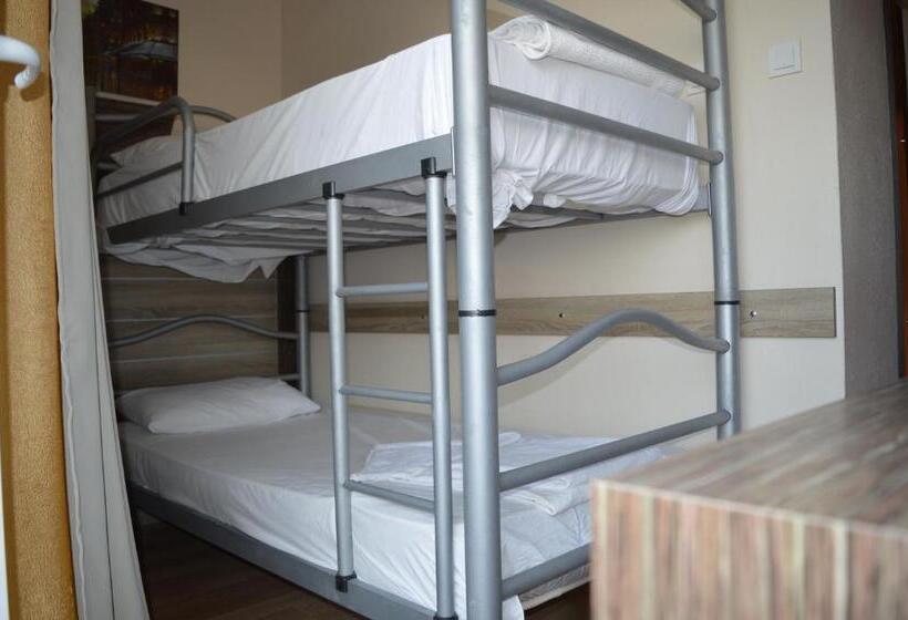 اتاق راحتی یک تخته, Bülent Kocabaş Selinus Beach Club