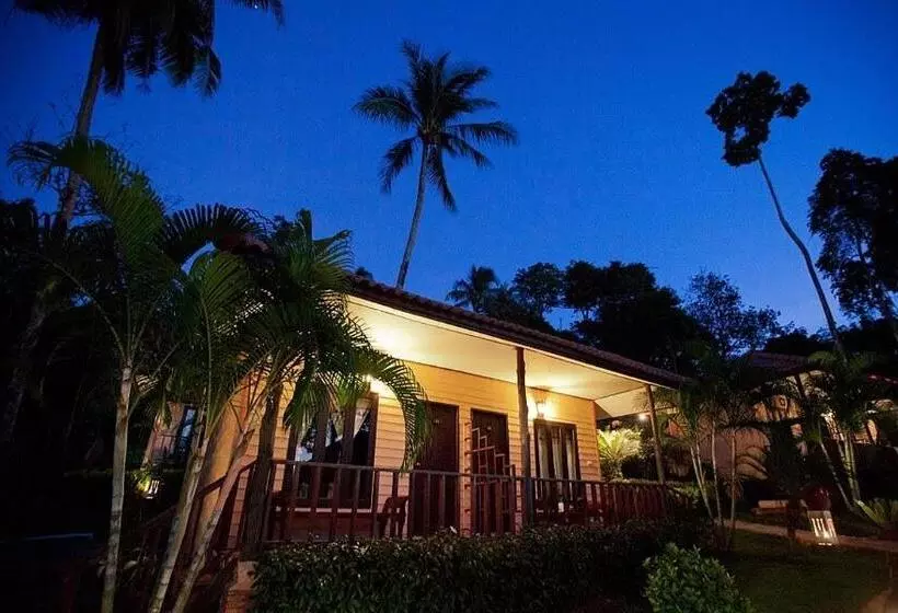 بانگلوی استاندارد, Paradise Bungalows