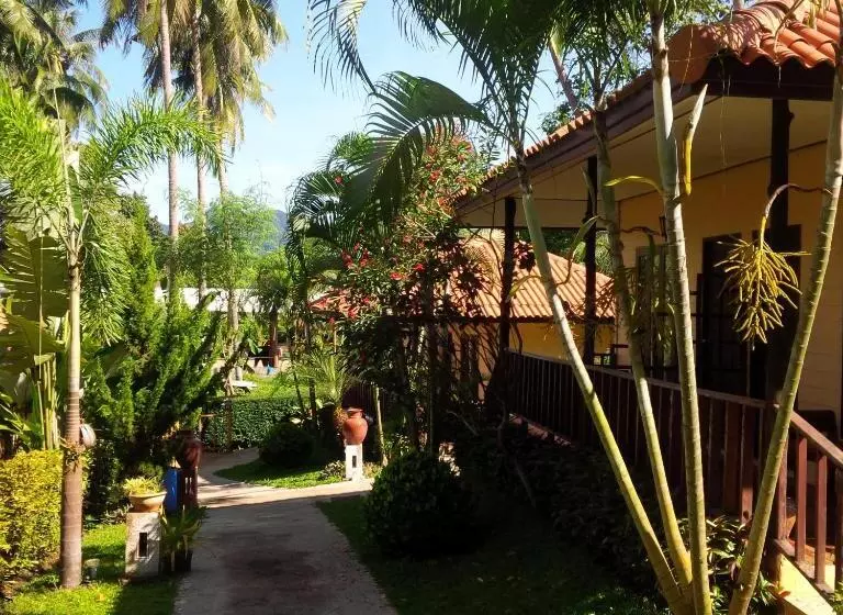 بانگلوی استاندارد, Paradise Bungalows
