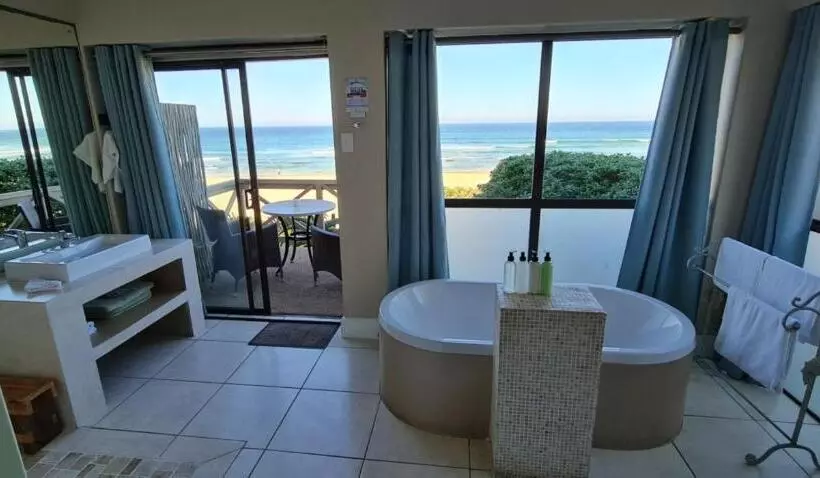 Deluxe-huone, On The Beach Guesthouse Jeffreys Bay