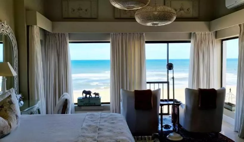 Deluxe-huone Merinäkymä, On The Beach Guesthouse Jeffreys Bay