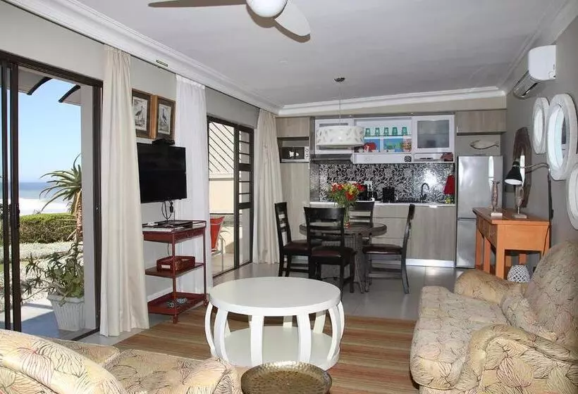 Sviitti 2 Makuuhuonetta, On The Beach Guesthouse Jeffreys Bay