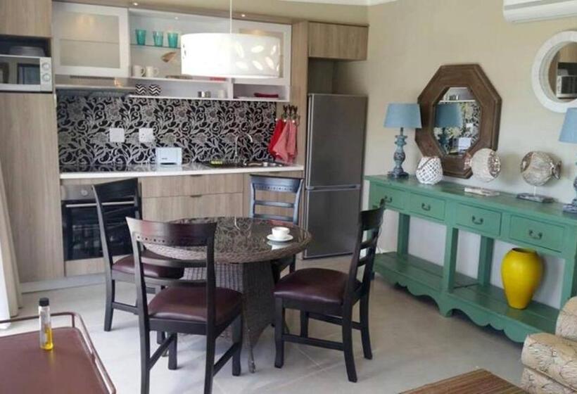 سوئیت 2 خوابه, On The Beach Guesthouse Jeffreys Bay