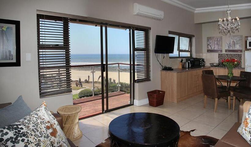Люкс 2 Спальни, On The Beach Guesthouse Jeffreys Bay