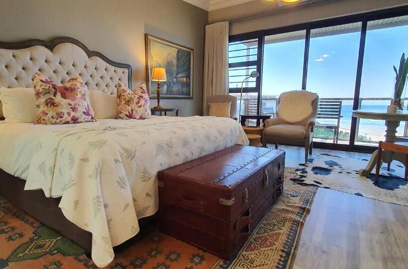 Студия Deluxe, On The Beach Guesthouse Jeffreys Bay