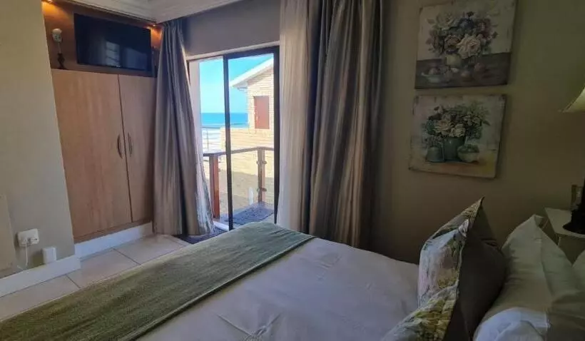 Standard-huone, On The Beach Guesthouse Jeffreys Bay