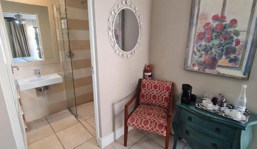 Номер Стандарт, On The Beach Guesthouse Jeffreys Bay