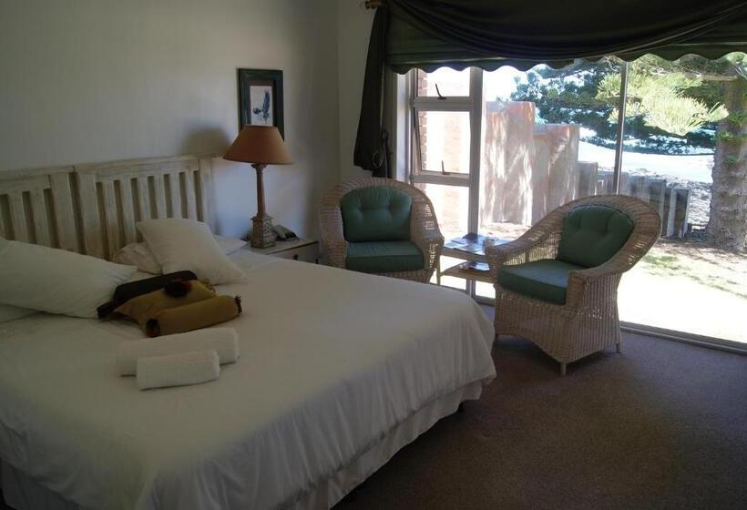 Номер Стандарт, Sea Otters Lodge