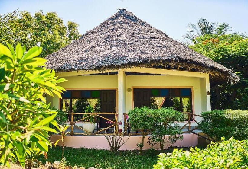 חדר סטנדרט נוף לגינה, Spice Island Hotel & Resort