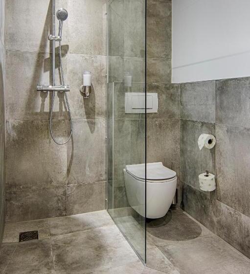 غرفة قياسية فردية مزودة بشُرفة, Business Hotel Maier   Kontaktloser Check In