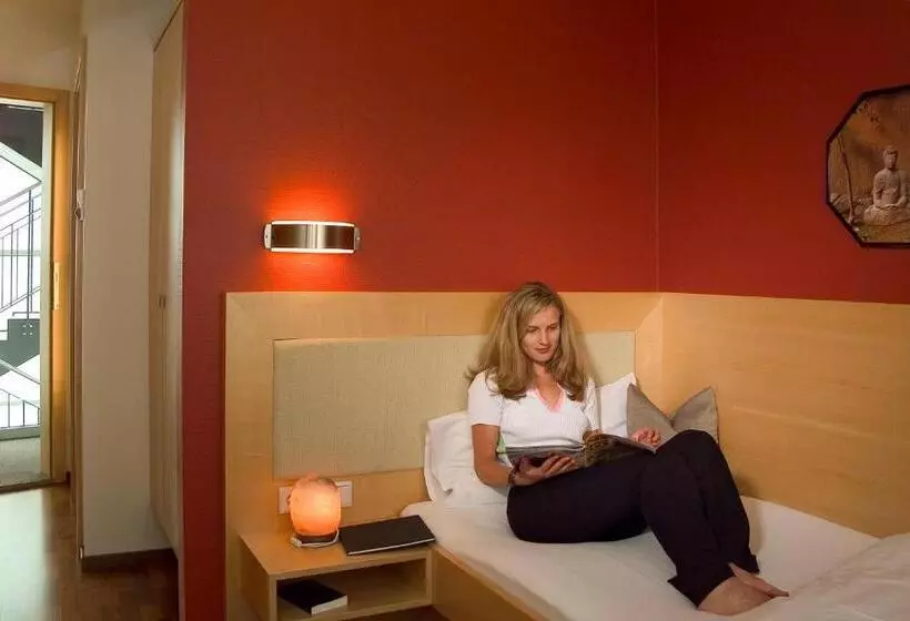 Standard Yhden Hengen Huone, Businesshotel Valerian