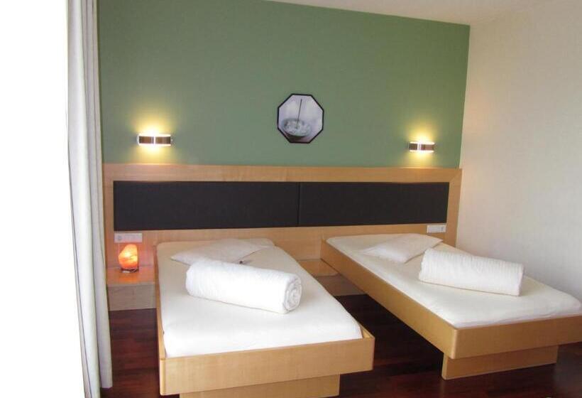 Номер Стандарт, Businesshotel Valerian