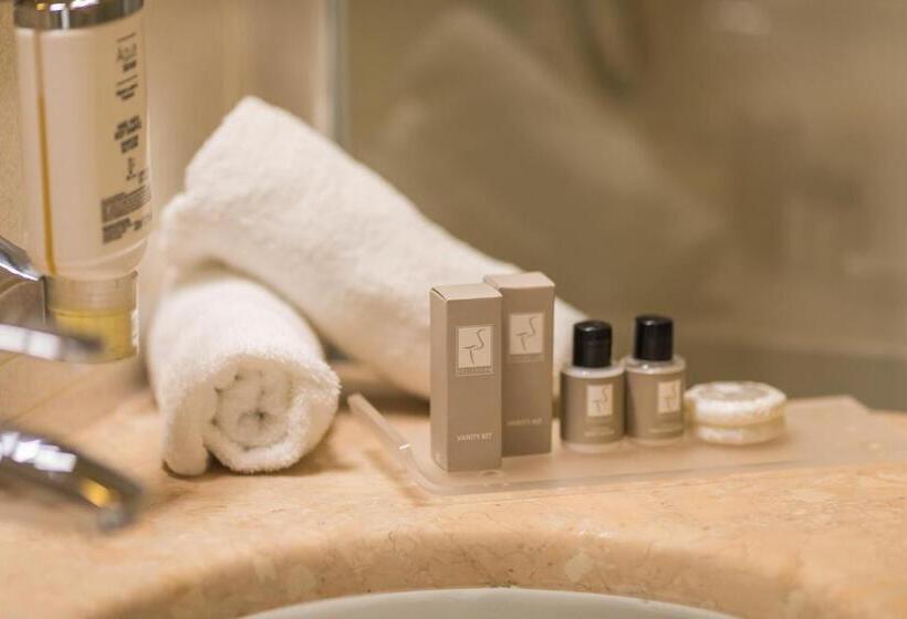 Номер Комфорт, Heritage Hotel Frankopan