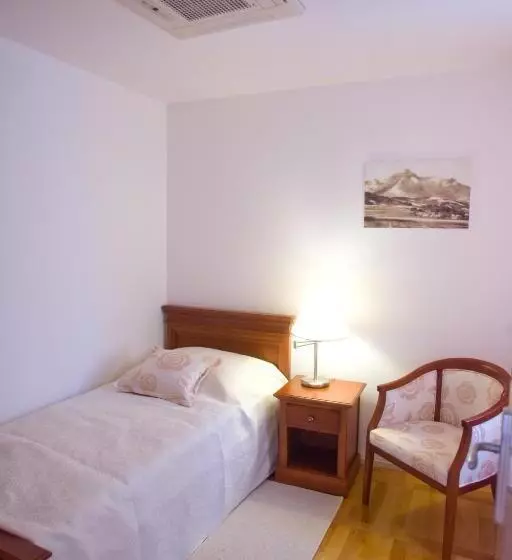 デラックススイート, Heritage Hotel Frankopan