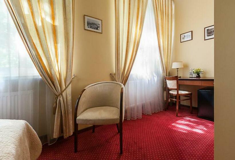 اتاق کلاسیک یک تخته, Conviva