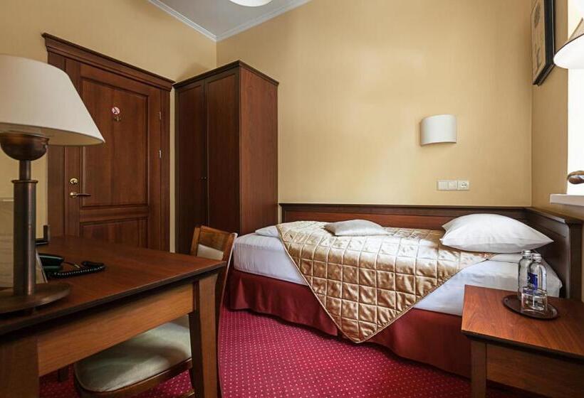 اتاق اکونومی یک تخته, Conviva