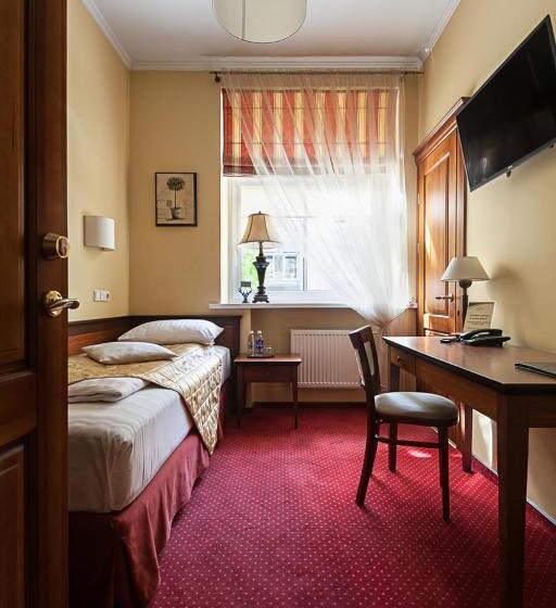 اتاق اکونومی یک تخته, Conviva