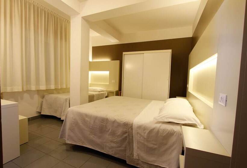 Трехместный Номер Superior, Desire