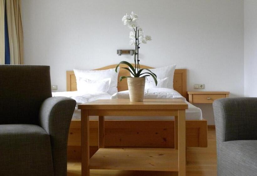 غرفة قياسية مزوَّدة بشُرفة, Ferienhaus Bergland