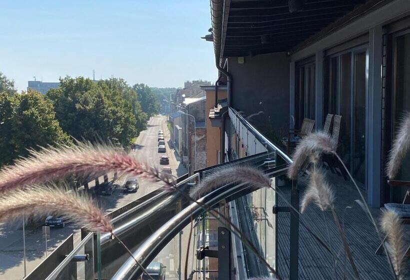 标准间带阳台, Kolumbs