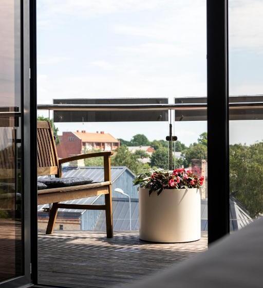 标准间带阳台, Kolumbs