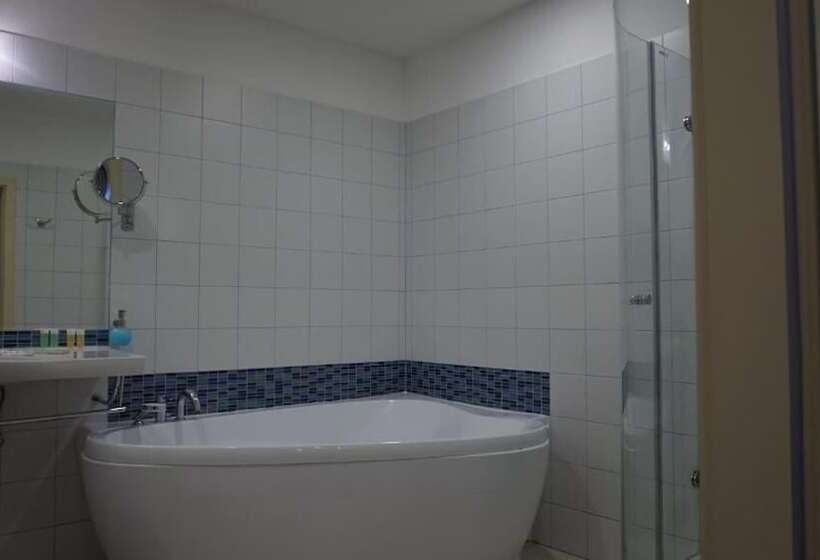 舒适型房间, Kolumbs