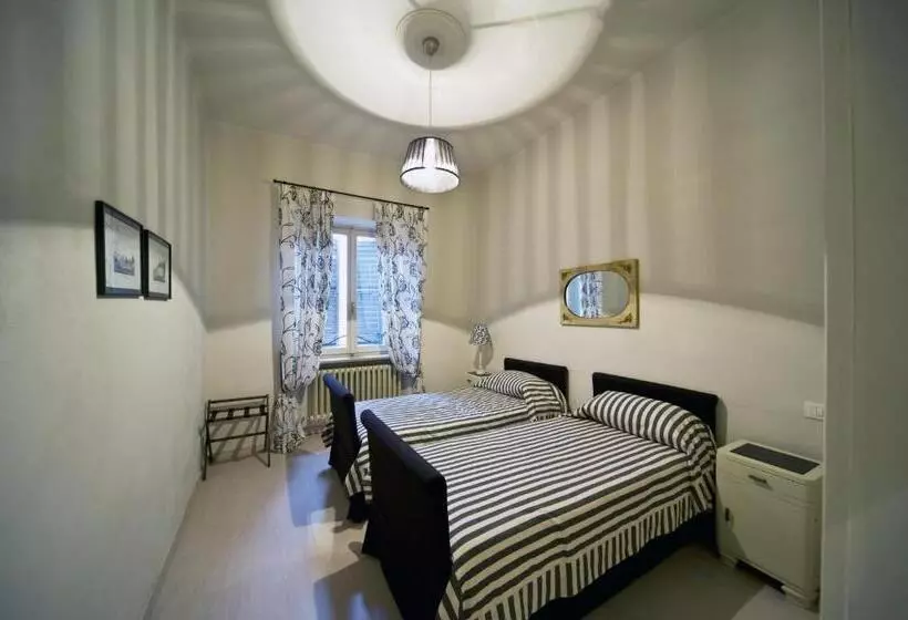 آپارتمان 2 خوابه, Palazzo Dalla Rosa Prati