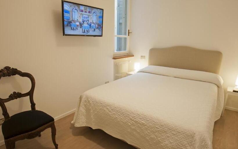 سوئیت دلوکس 2 خوابه, Palazzo Dalla Rosa Prati