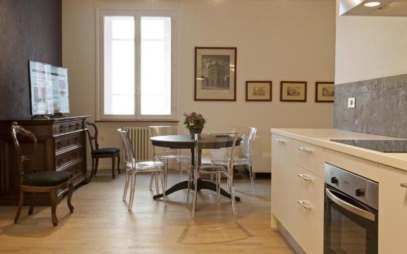 سوئیت دلوکس 2 خوابه, Palazzo Dalla Rosa Prati