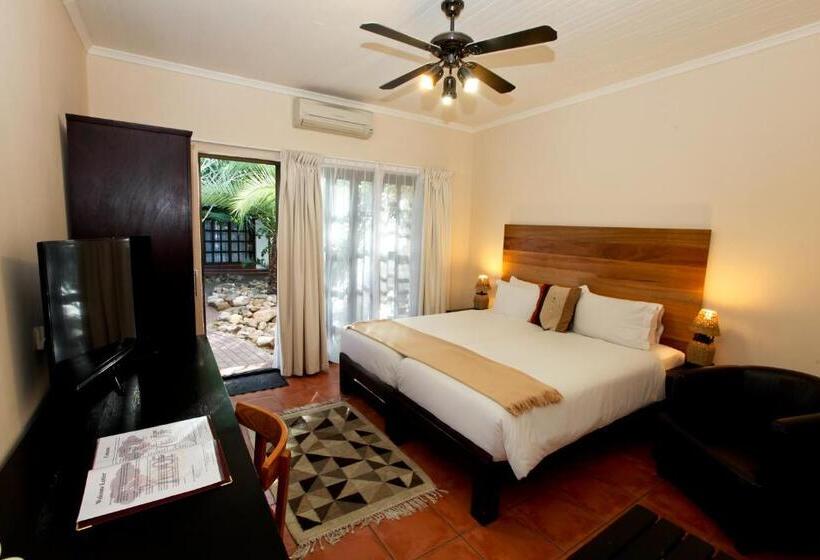 Номер Deluxe, Roof Of Africa