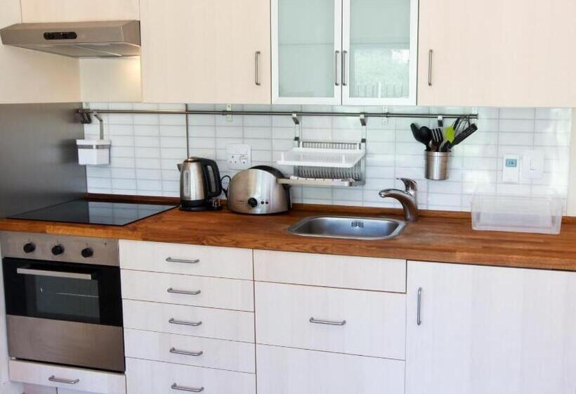 Семейные Апартаменты, Roof Of Africa