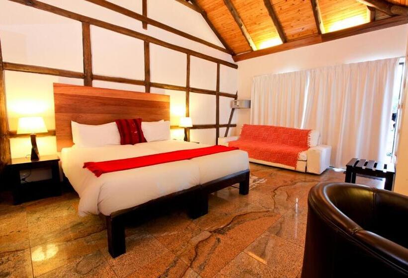 Номер Deluxe, Roof Of Africa