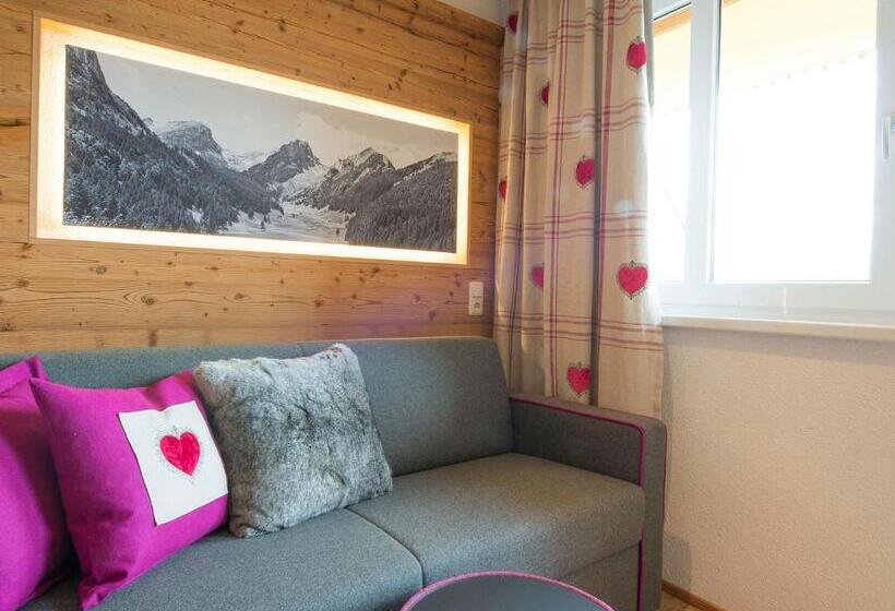 غرفة قياسية, Walisgaden Superior