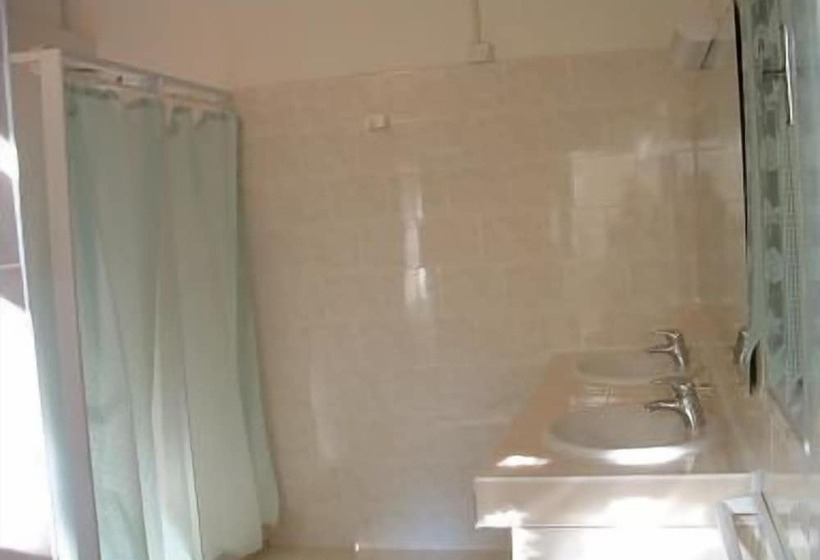 اتاق استاندارد چهار تخته, Ostello Stella Marina