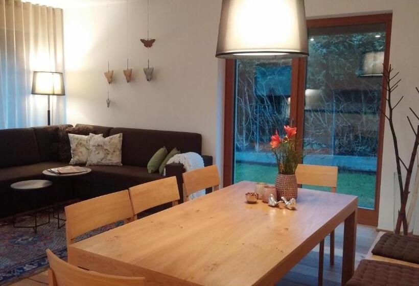 شقة غرفتين نوم مزودة بتراس, Relax & Vitalhotel Adler