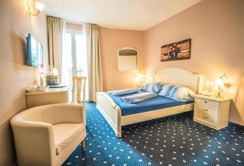 غرفة قياسية, Borgo Dei Poeti Romantik Wellness & Spa