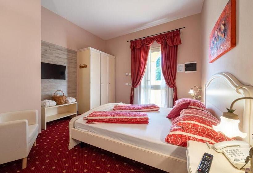 اتاق استاندارد در طبقه همکف, Borgo Dei Poeti Romantik Wellness & Spa