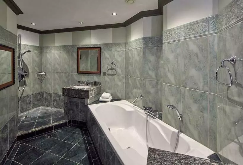 اتاق راحتی سه تخته, Van Der Valk Hotel Arnhem
