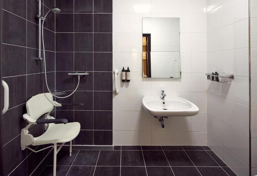 Номер Стандарт Адаптированный для Инвалидов, Van Der Valk Hotel Arnhem