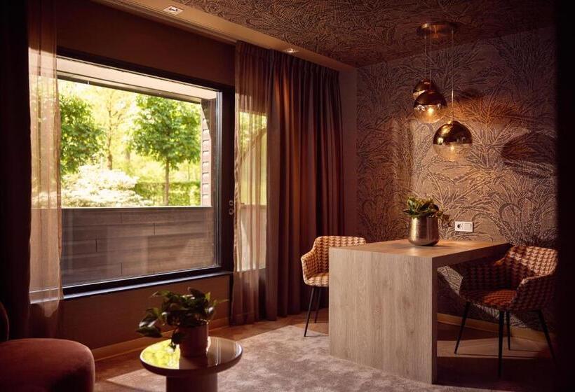 Полулюкс, Van Der Valk Hotel Arnhem