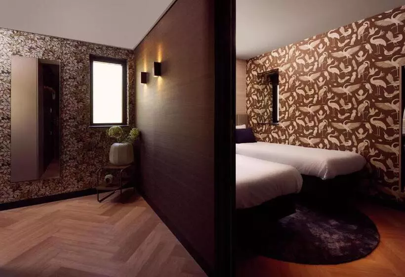 اتاق لوکس چهار تخته, Van Der Valk Hotel Arnhem