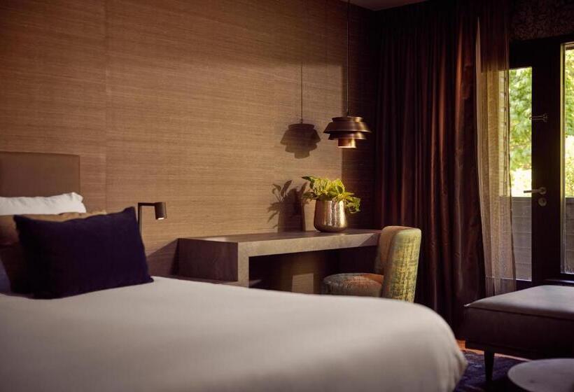 Четырехместный Номер Deluxe, Van Der Valk Hotel Arnhem